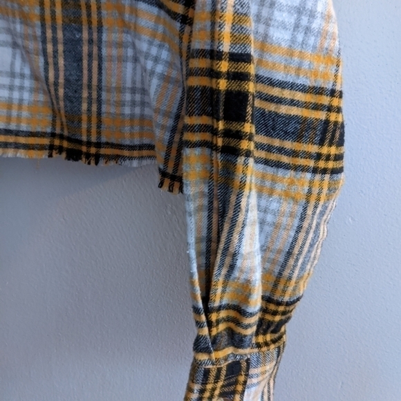 𝅺JOLIE & Joy Flannel Cropped Hoodie Plaid Yellow Black Large - Picture 6 of 6
